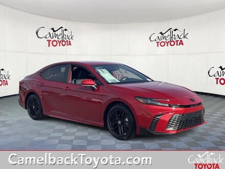 2026 Toyota Camry SE Sedan