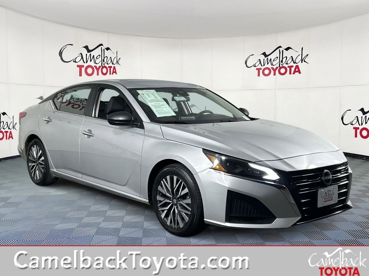 2024 Nissan Altima SV