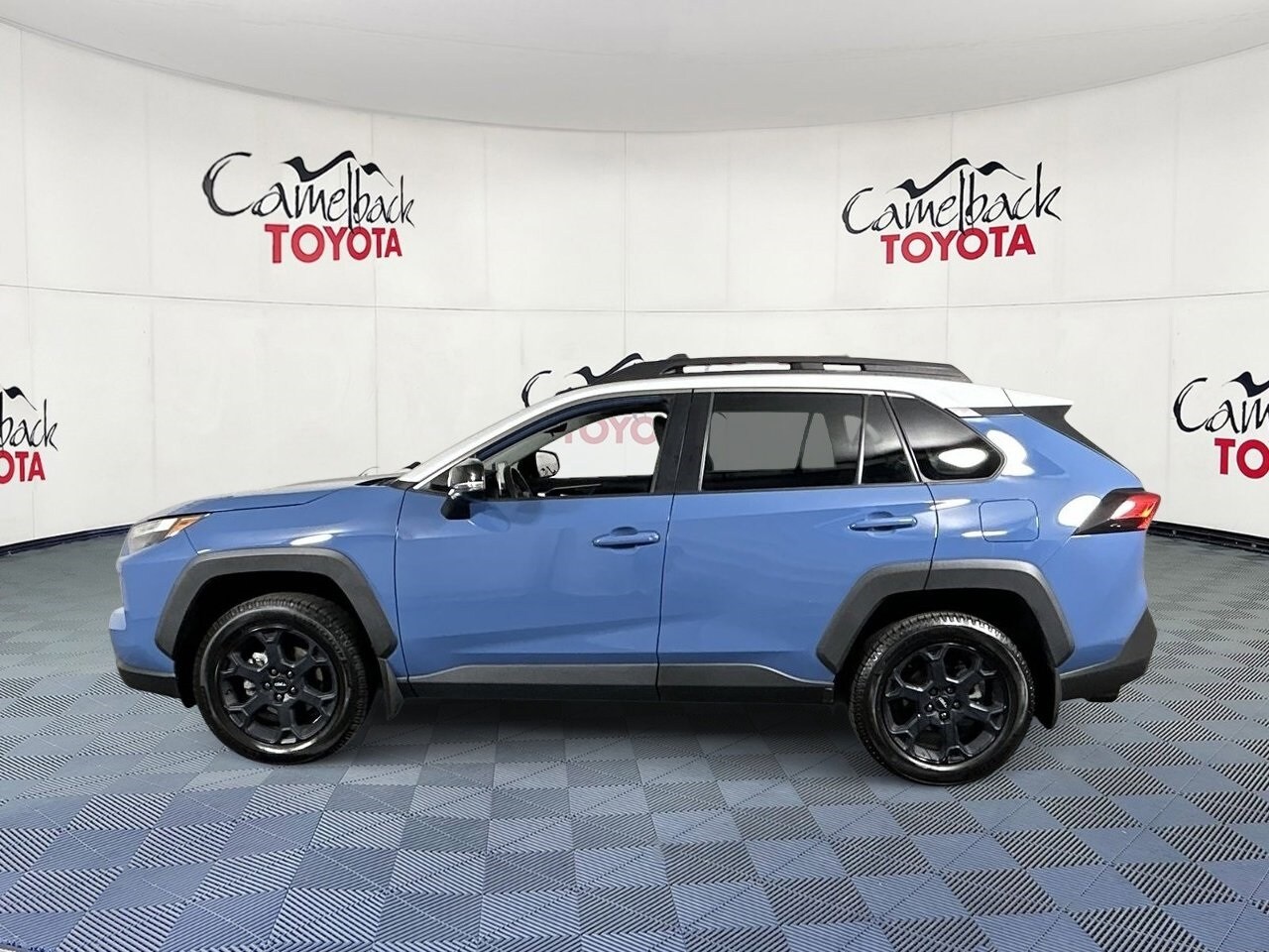 2022 Toyota RAV4 TRD photo 3