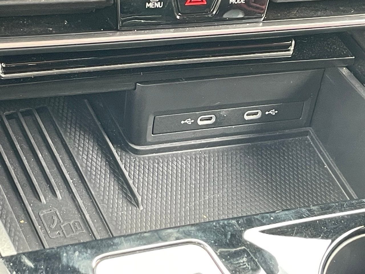 2025 Volkswagen Atlas Cross Sport SE w/Tech - Photo 8