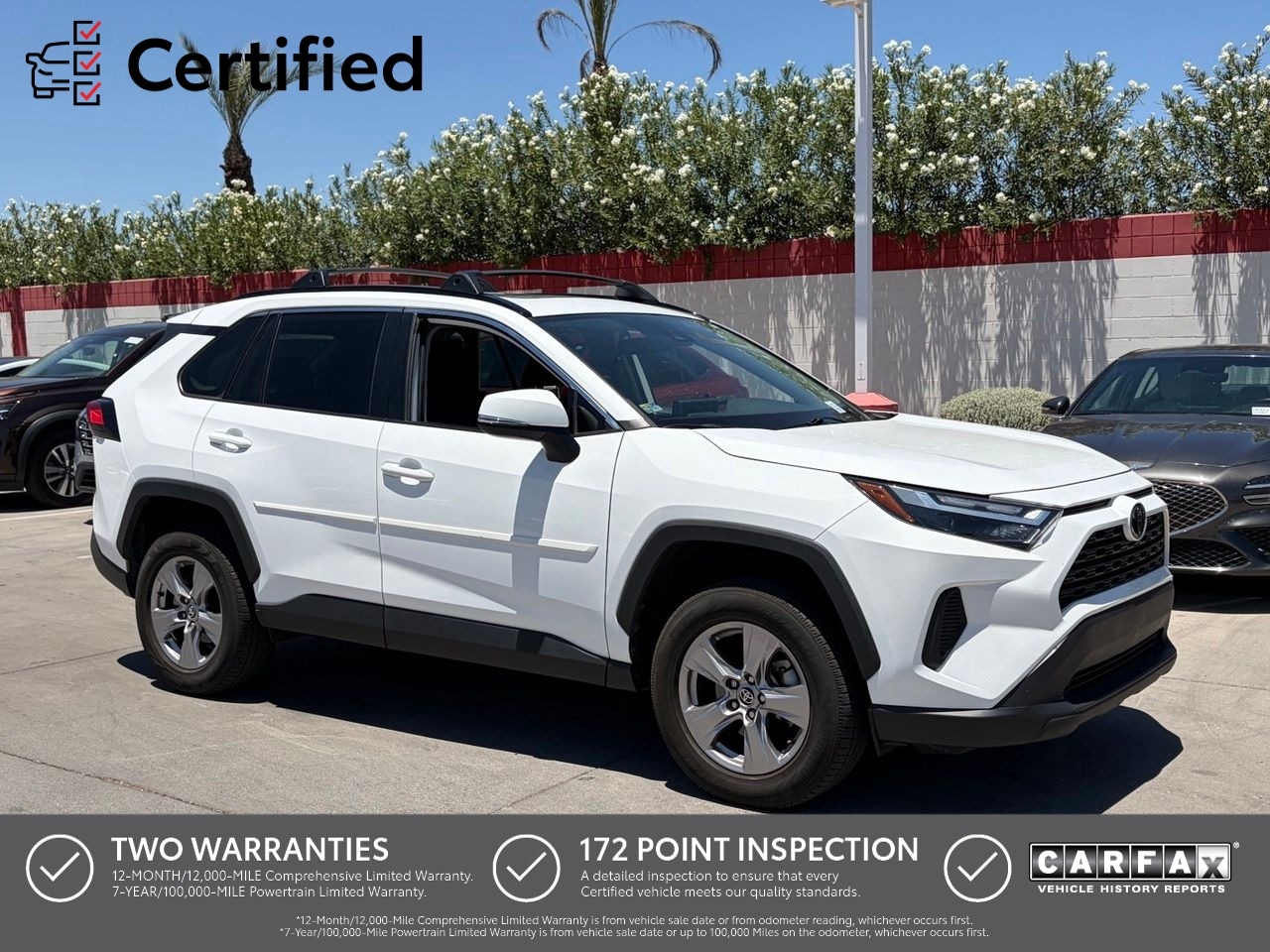 2022 Toyota RAV4 XLE FWD's photo