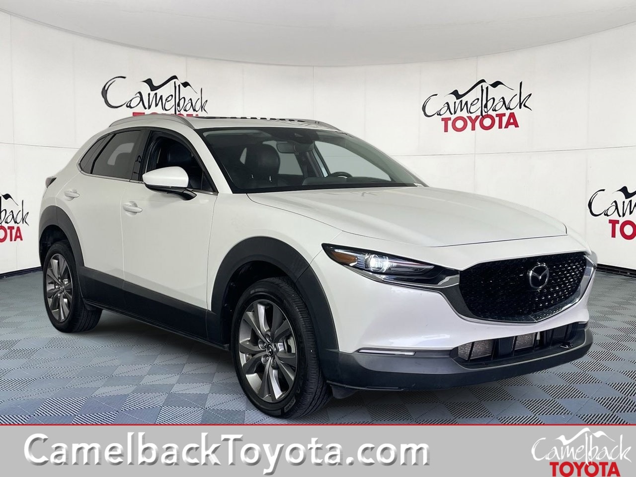 2021 Mazda CX-30 Premium's photo