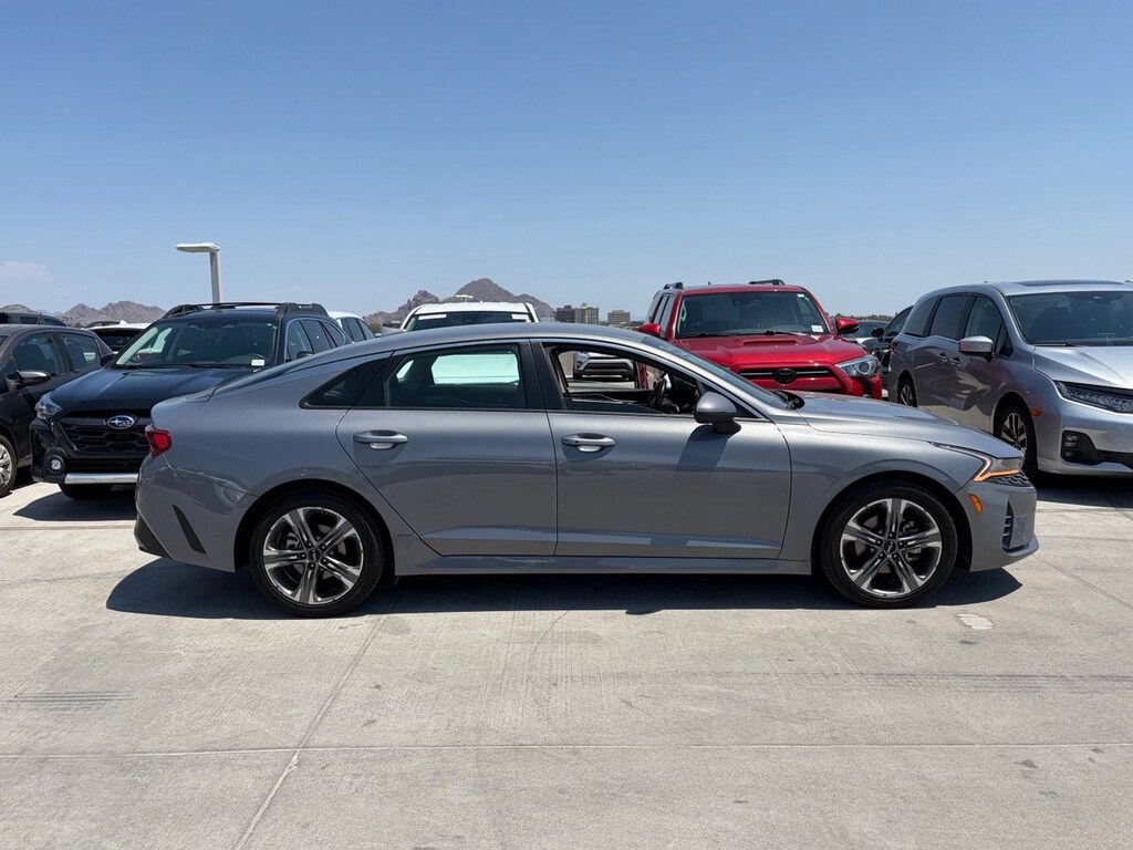Used 2022 Kia