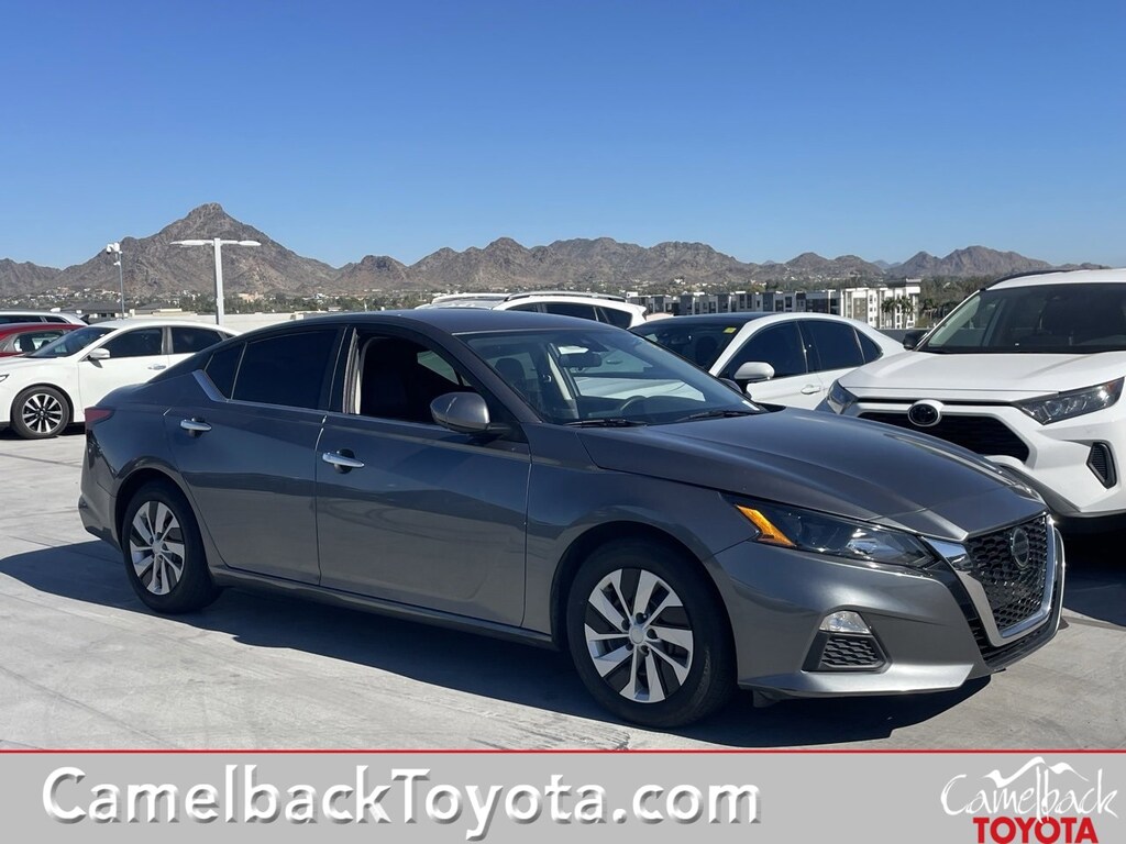 Used 2022 Nissan Altima 2.5 S Sedan
