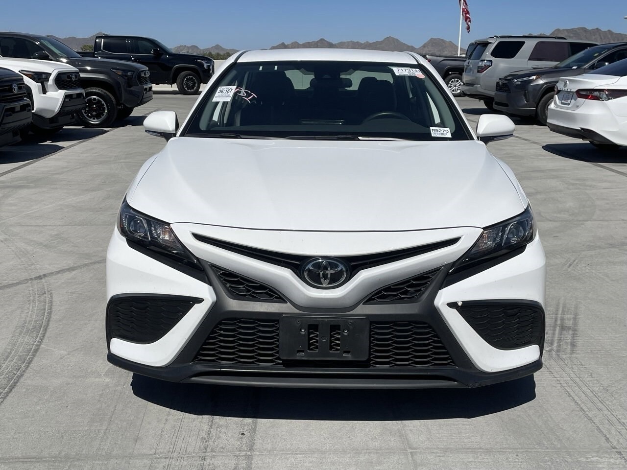 2024 Toyota Camry SE photo 2