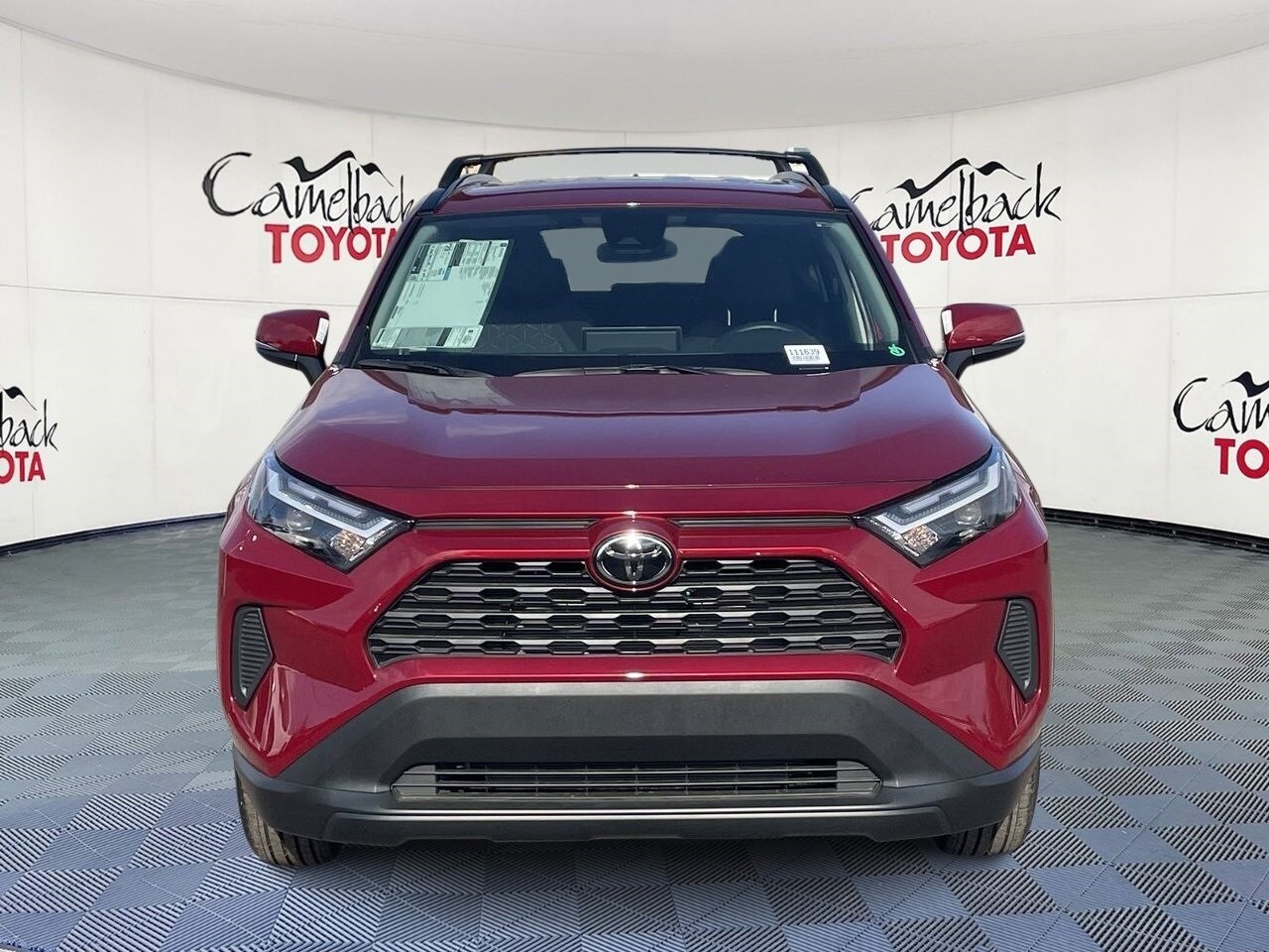 2025 Toyota RAV4 XLE photo 2