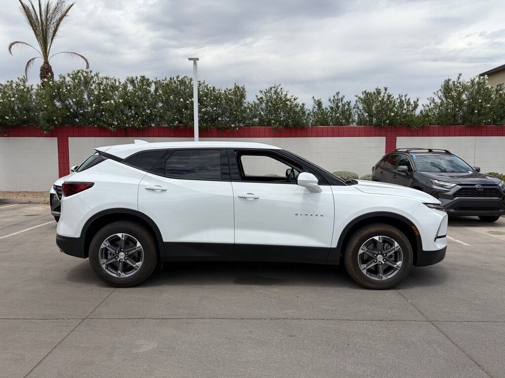 Used 2025 Chevrolet Blazer LT SUV