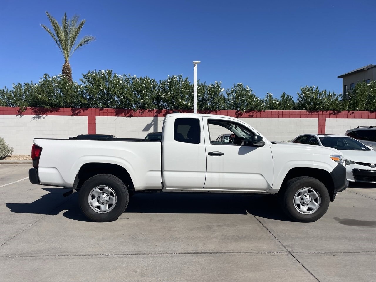 2023 Toyota Tacoma SR photo 3