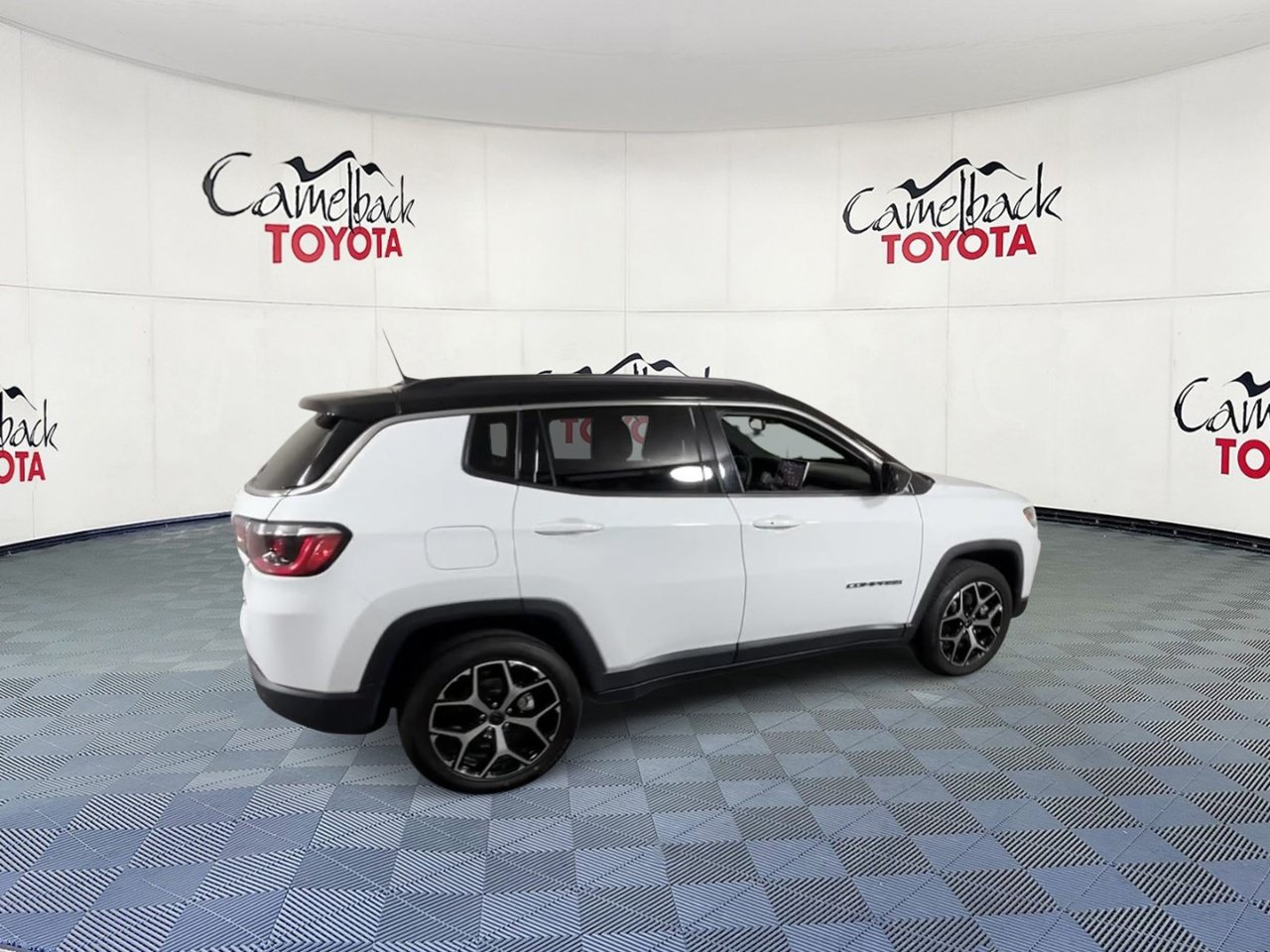 Used 2025 Jeep