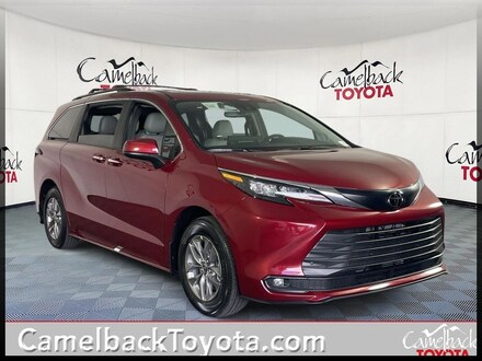 2026 Toyota Sienna XLE 8 Passenger Van Passenger Van