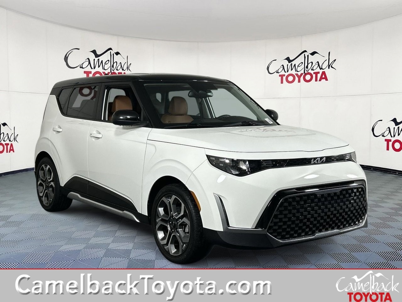 2025 Kia Soul EX's photo