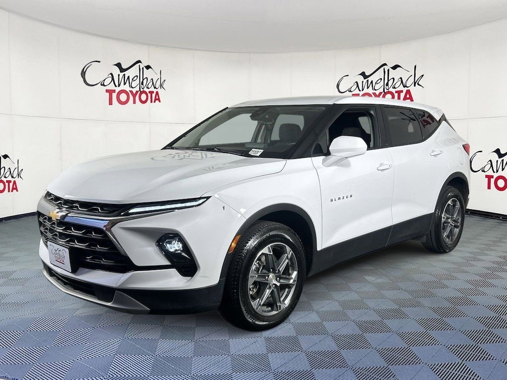 Used 2025 Chevrolet Blazer LT SUV