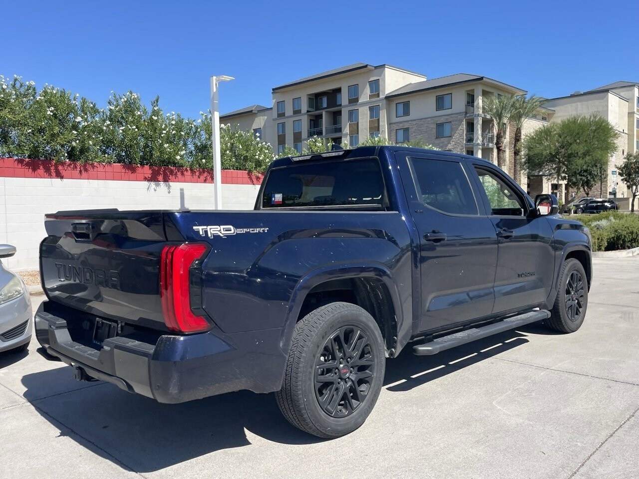 2022 Toyota Tundra SR5 photo 2
