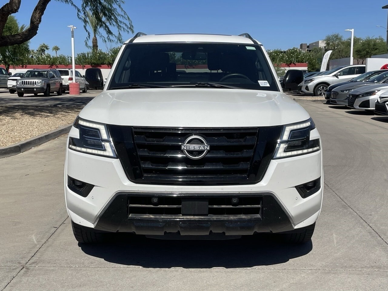 2022 Nissan Armada SL photo 2
