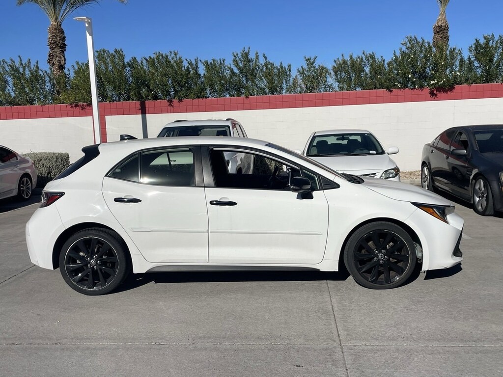 Certified 2022 Toyota Corolla Hatchback SE Nightshade Edition Hatchback