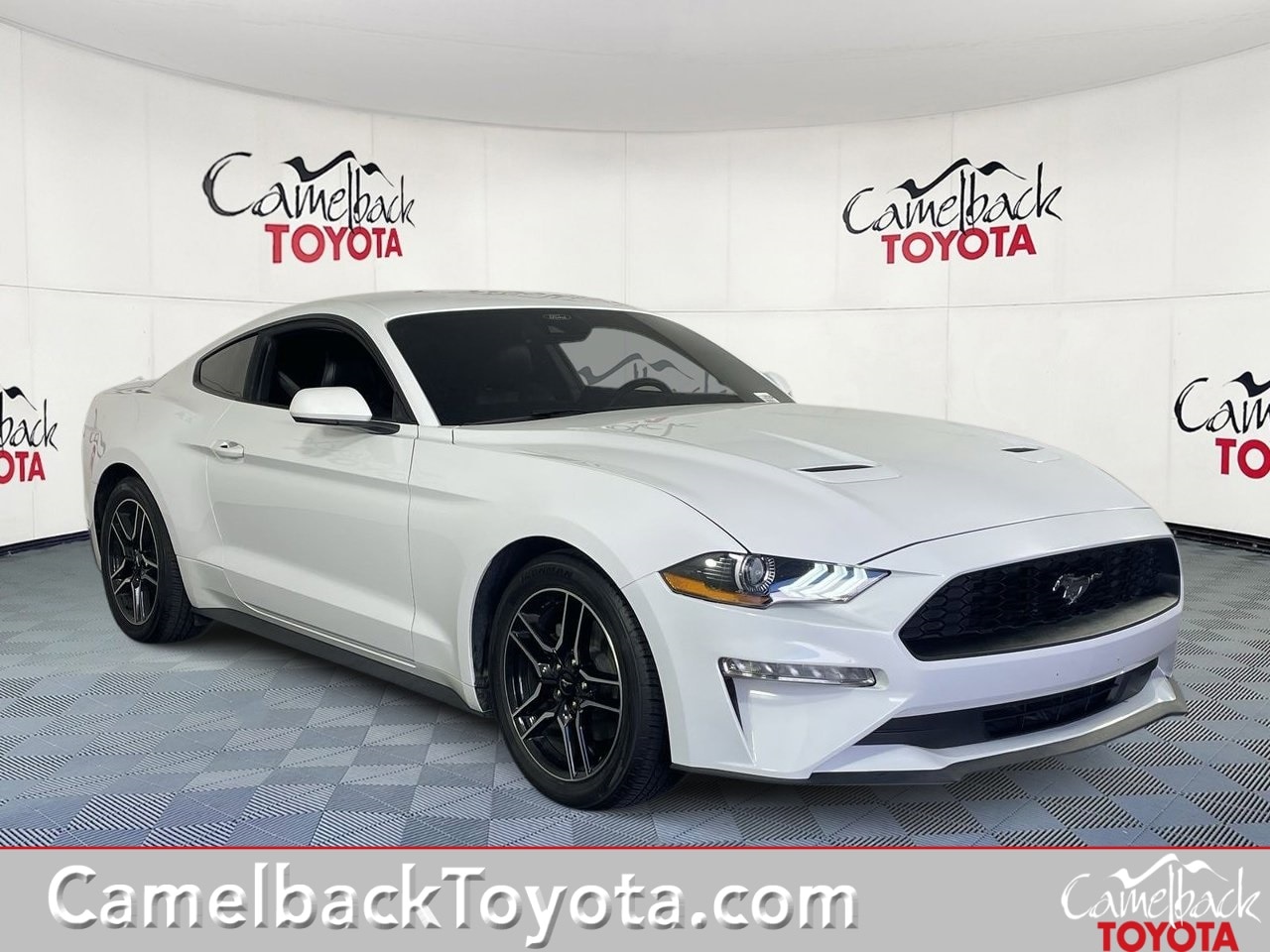 2023 Ford Mustang EcoBoost Premium's photo