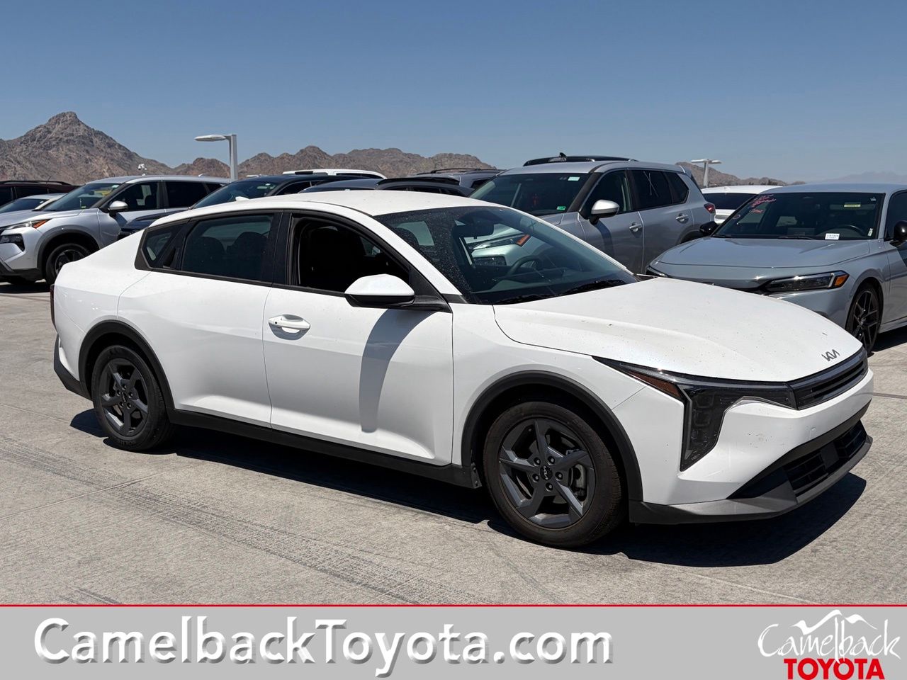 2025 Kia K4 LXS AT's photo