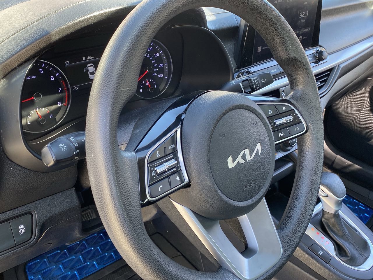 2022 Kia FORTE LXS - Photo 14