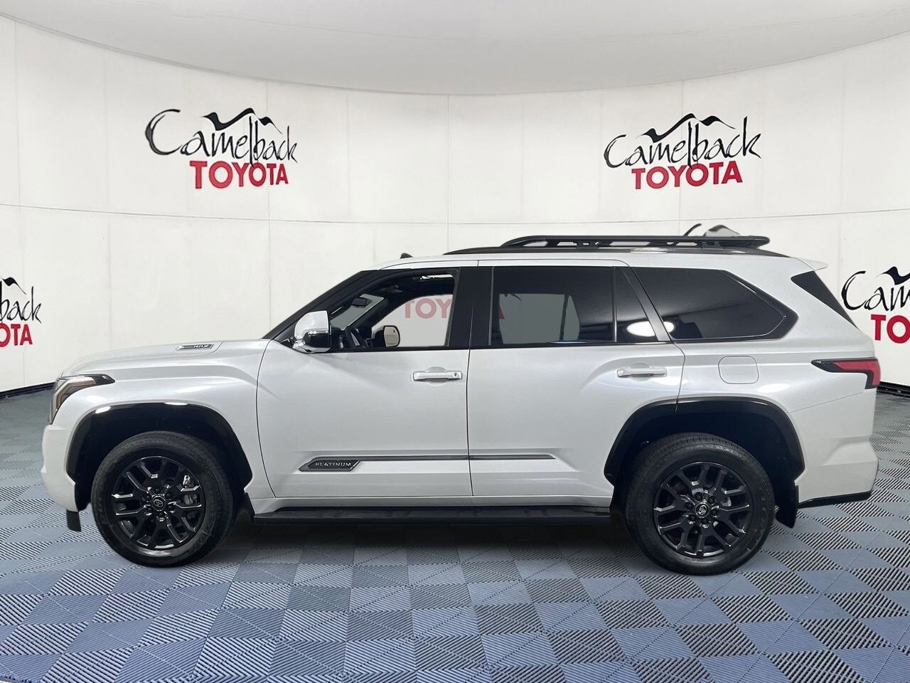 2026 Toyota Sequoia Platinum photo 4