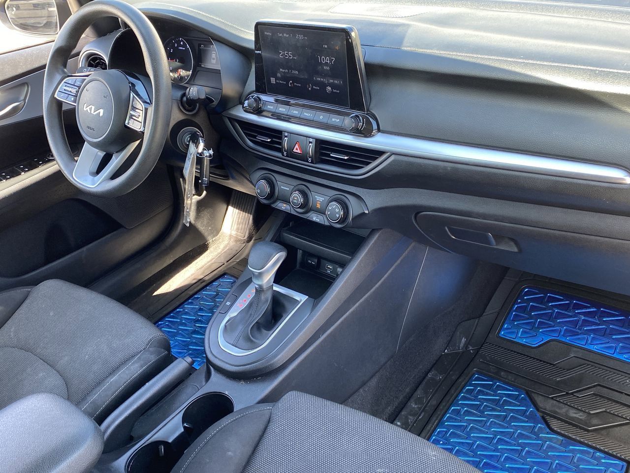 2022 Kia FORTE LXS - Photo 27