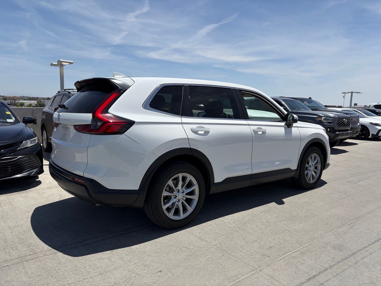 View vehicle photo 3