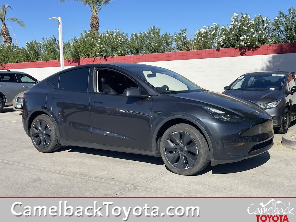 Used 2024 Tesla Model Y Long Range SUV