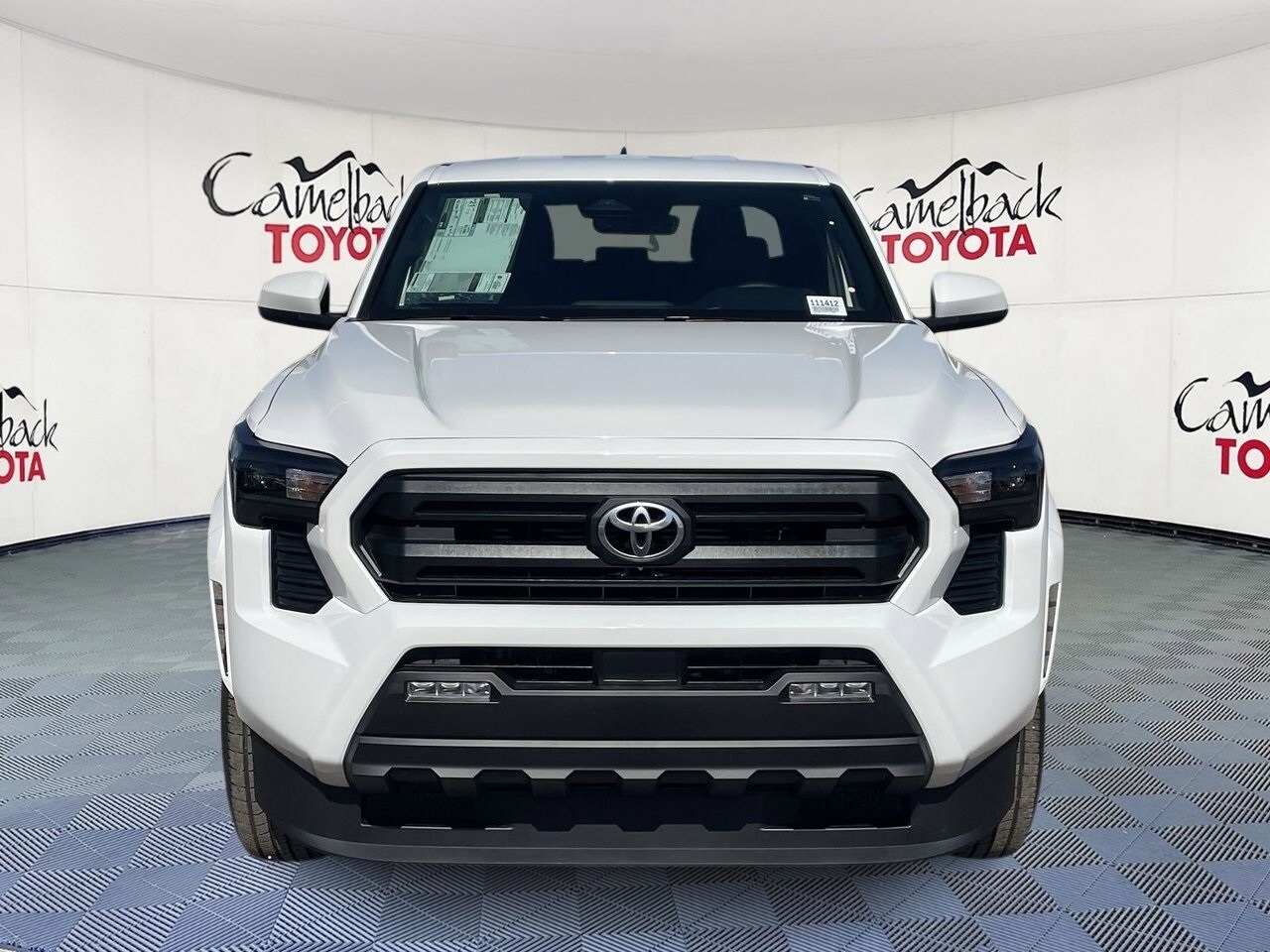 2025 Toyota Tacoma SR5 photo 2