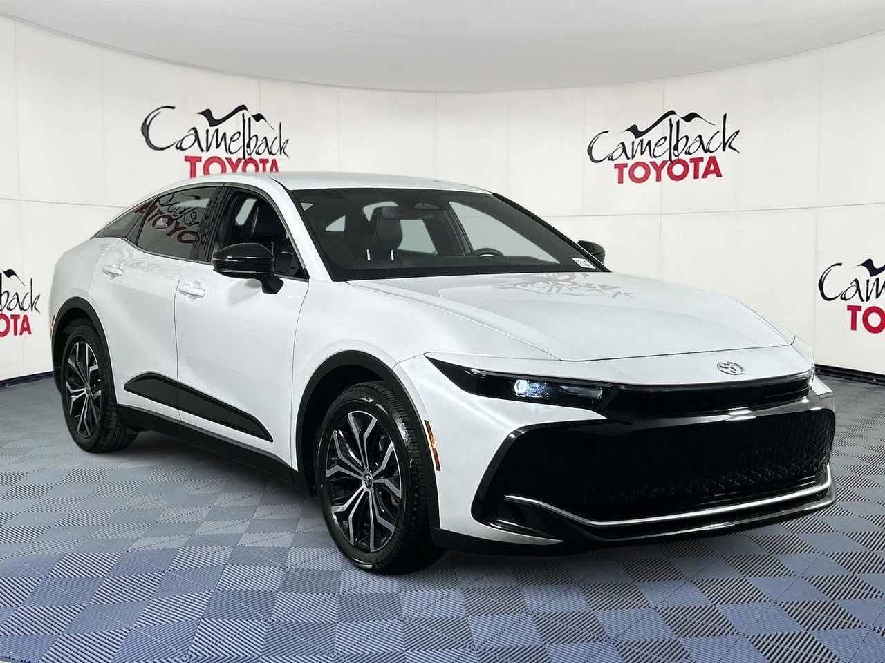 Crown | Camelback Toyota