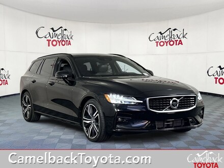 2020 Volvo V60 T5 R-Design Wagon