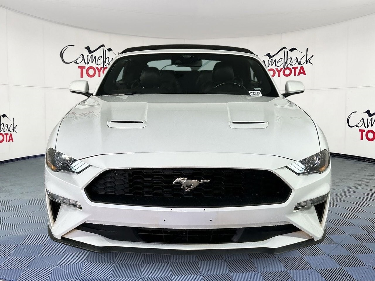 2022 Ford Mustang EcoBoost Premium Convertible photo 2