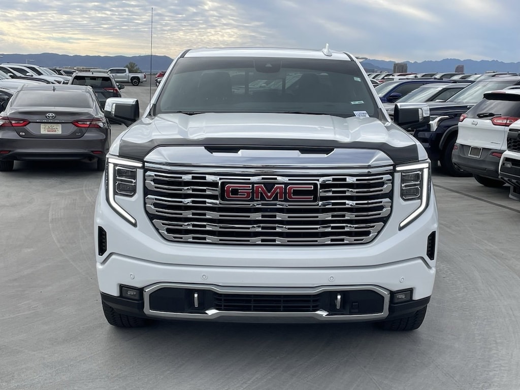 Used 2023 GMC
