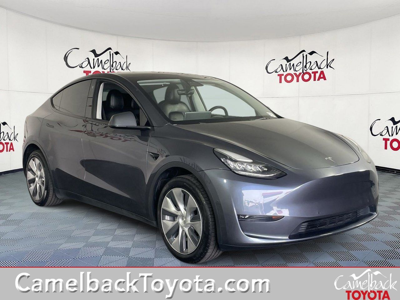 2022 Tesla Model Y Long Range Dual Motor All-Wheel Drive's photo