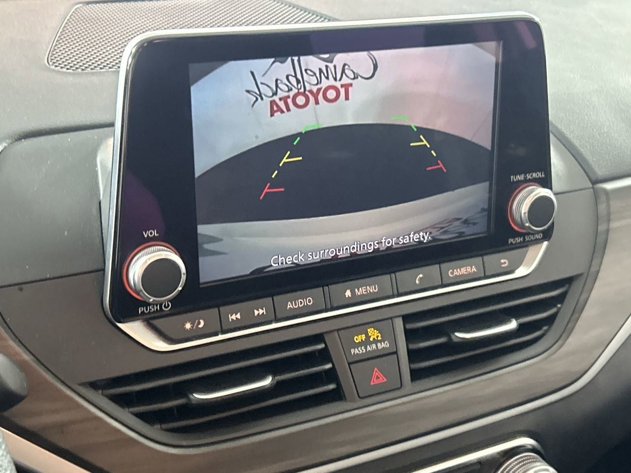 2025 Nissan Altima SV - Photo 17
