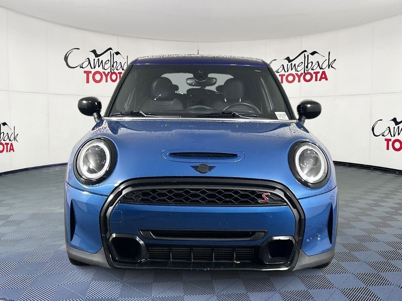 2023 Mini Cooper Hardtop S photo 2