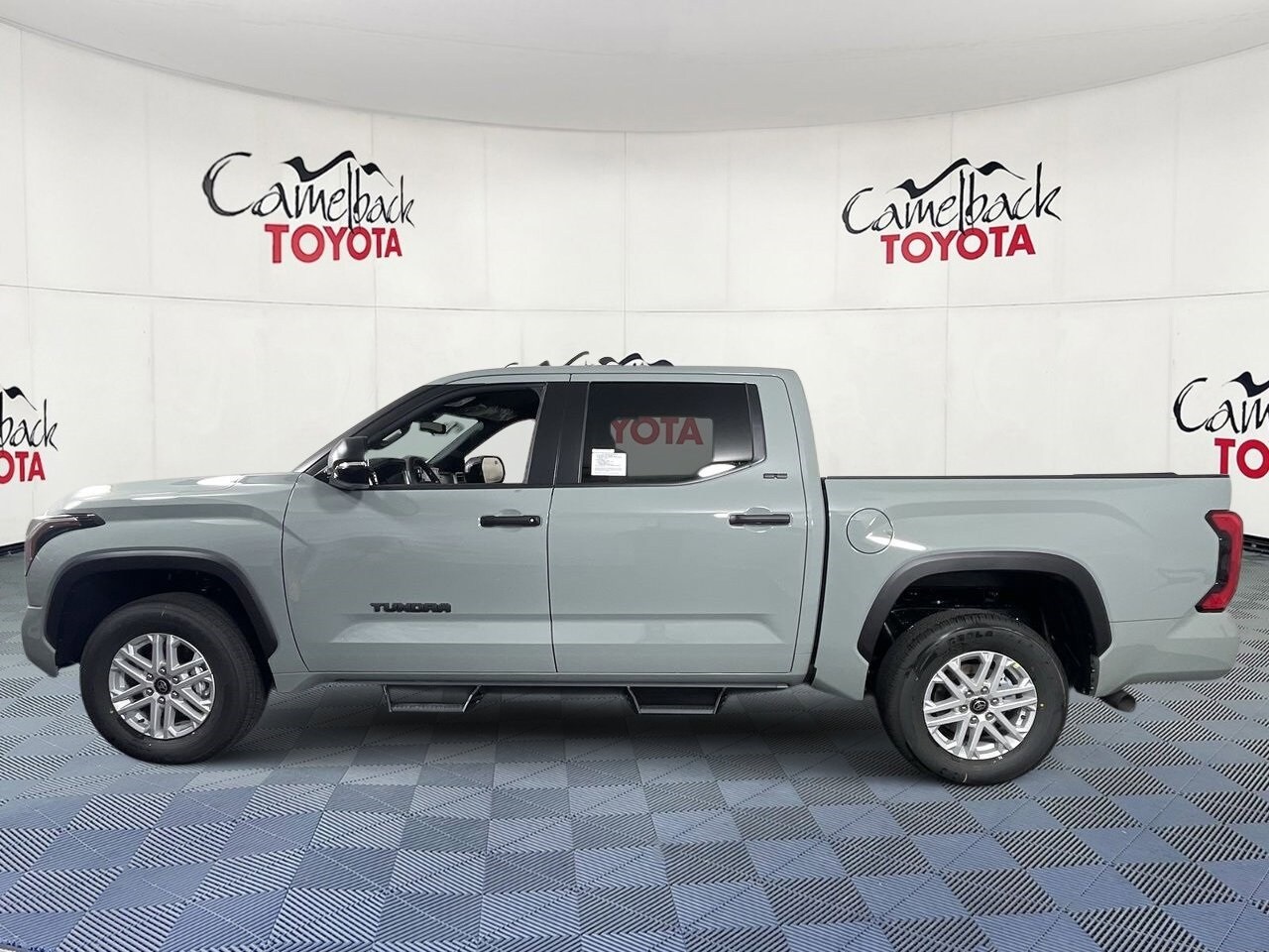 2026 Toyota Tundra SR5 CrewMax photo 4