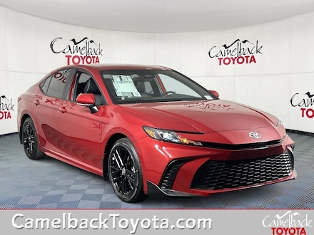 2026 Toyota Camry SE Sedan