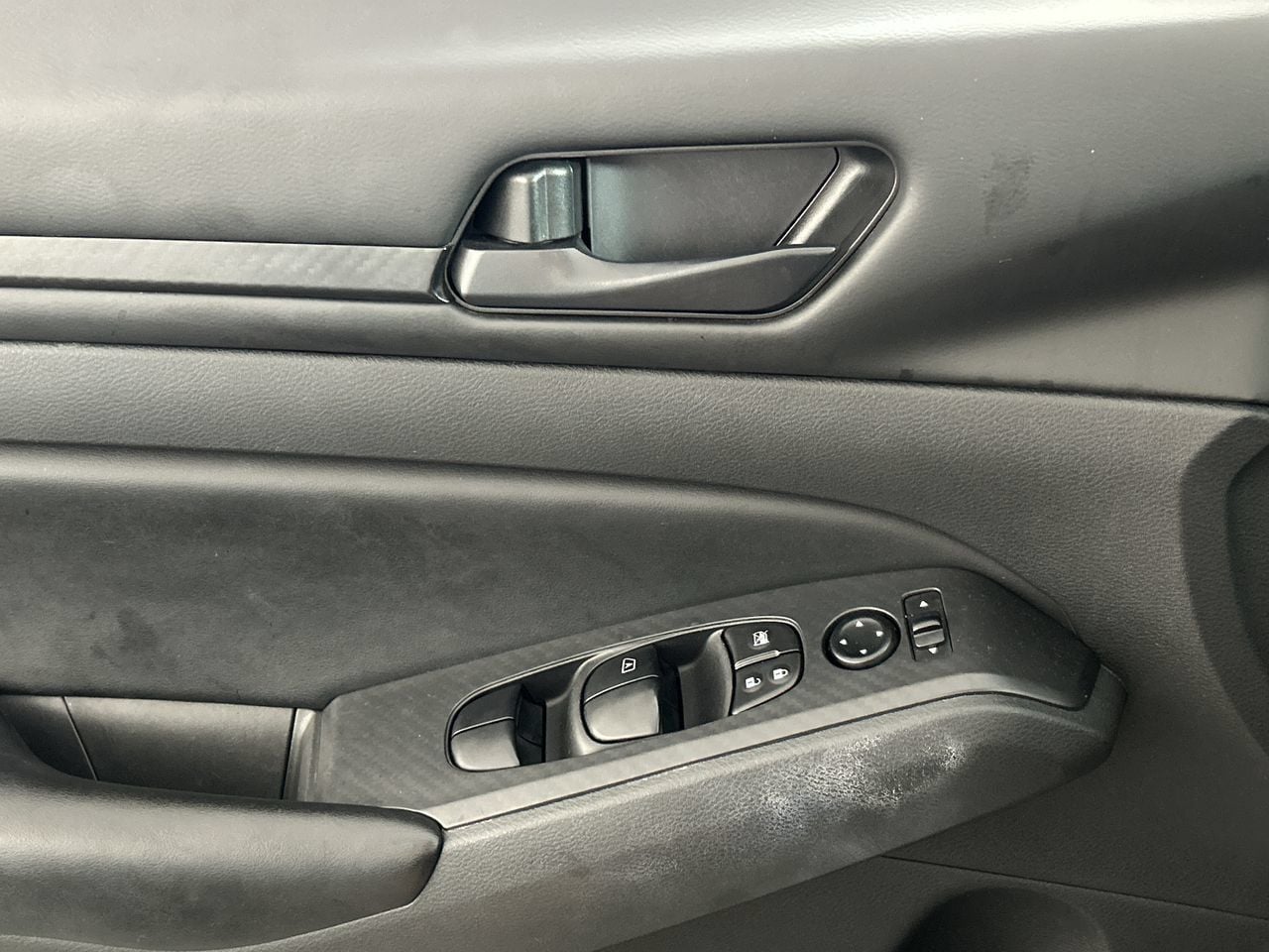 2024 Nissan Altima S - Photo 19