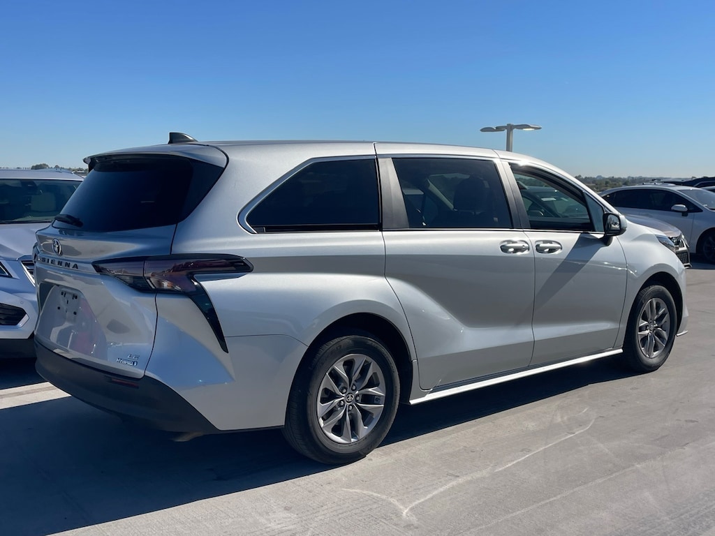 Certified 2024 Toyota Sienna LE Van Passenger Van