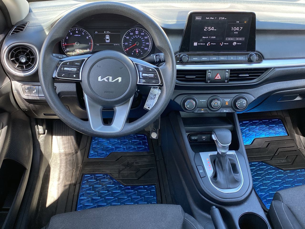 2022 Kia FORTE LXS - Photo 22