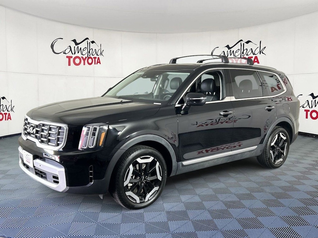 Used 2025 Kia Telluride S SUV