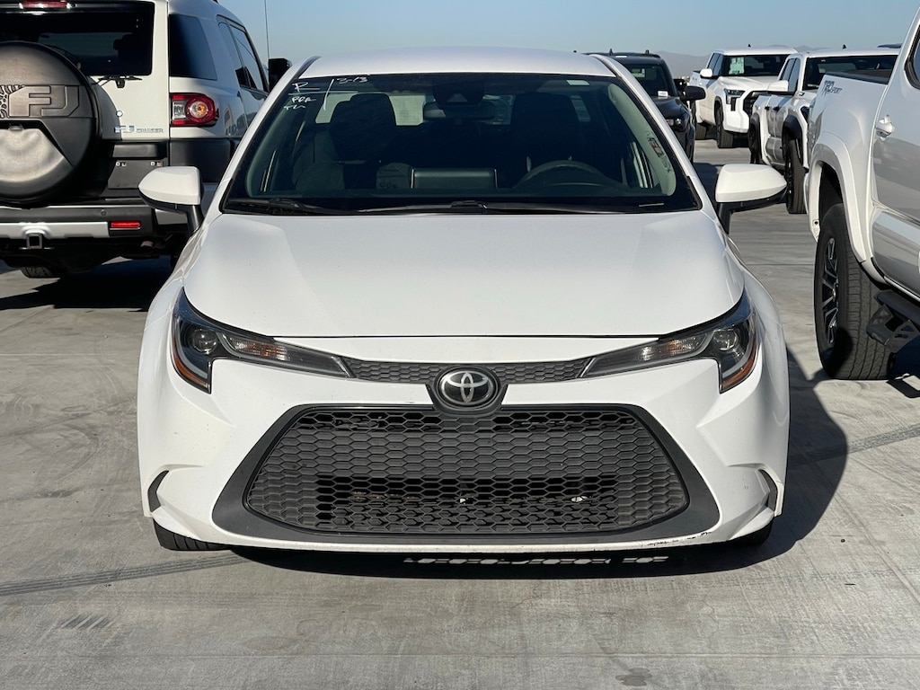 Used 2021 Toyota Corolla LE Sedan