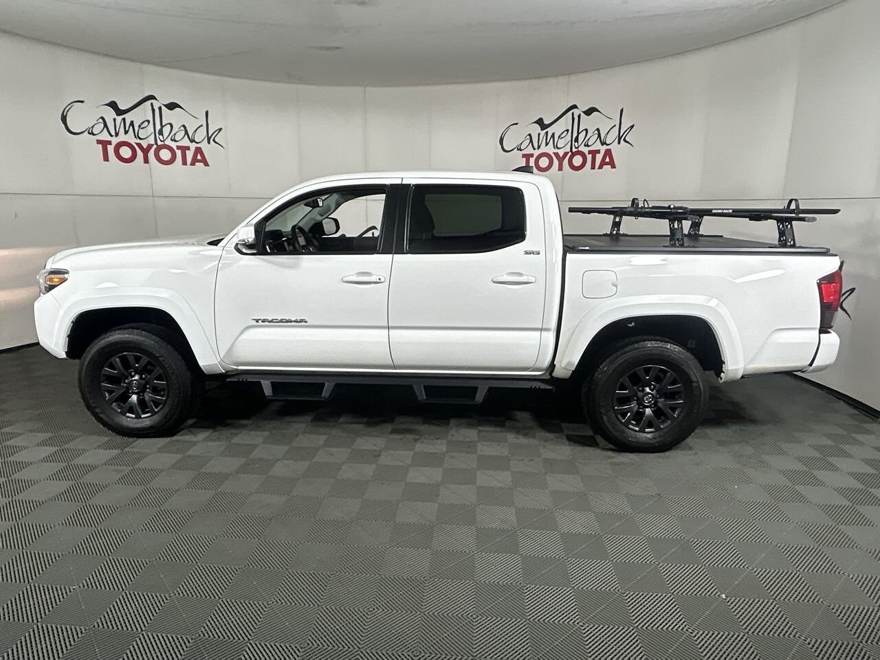 2023 Toyota Tacoma SR5 photo 4