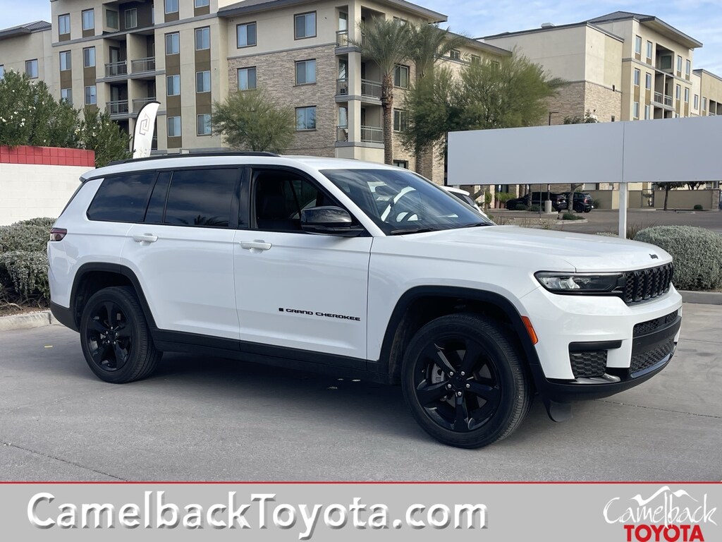 Used 2023 Jeep Grand Cherokee L Altitude SUV