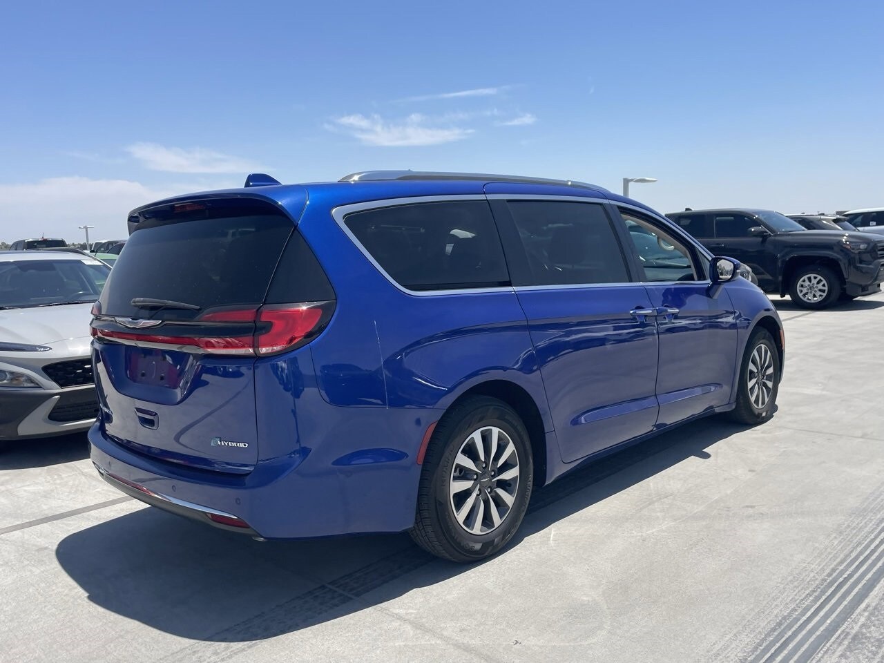 Used 2021 Chrysler Pacifica Hybrid Touring L with VIN 2C4RC1L7XMR544403 for sale in Phoenix, AZ