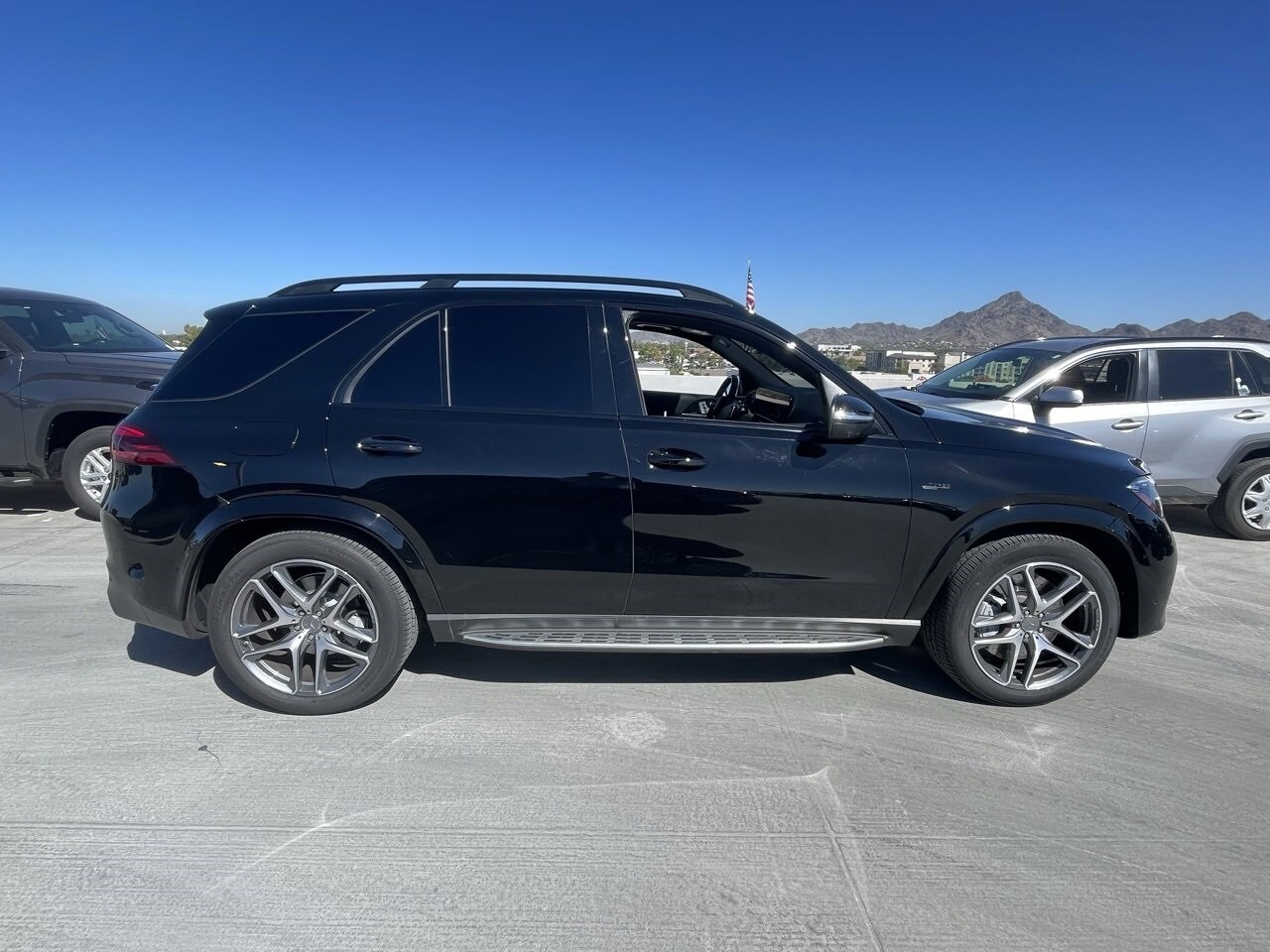 2024 Mercedes Benz GLE 53 AMG photo 3