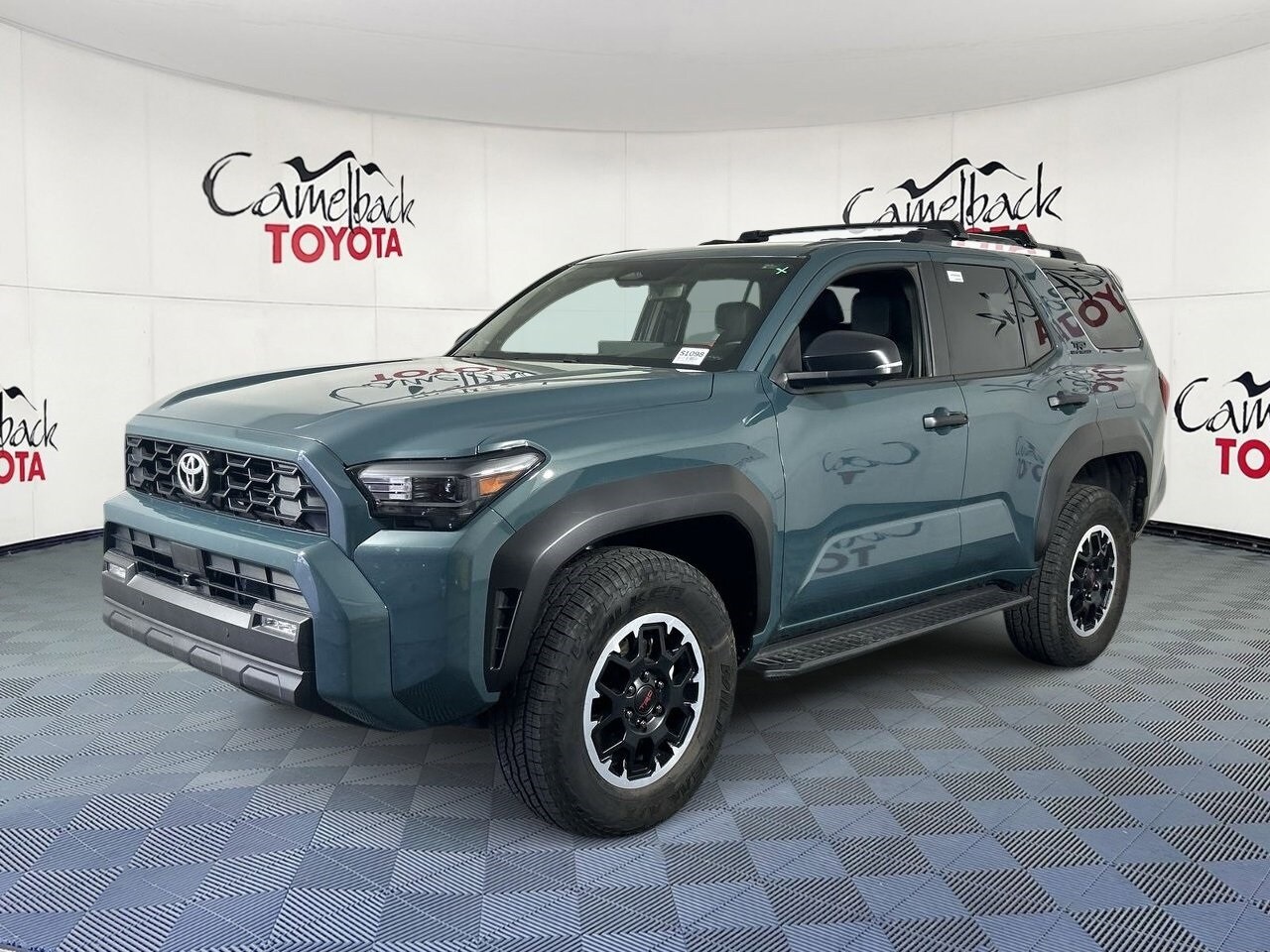 2025 Toyota 4Runner TRD Off-Road Premium photo 2