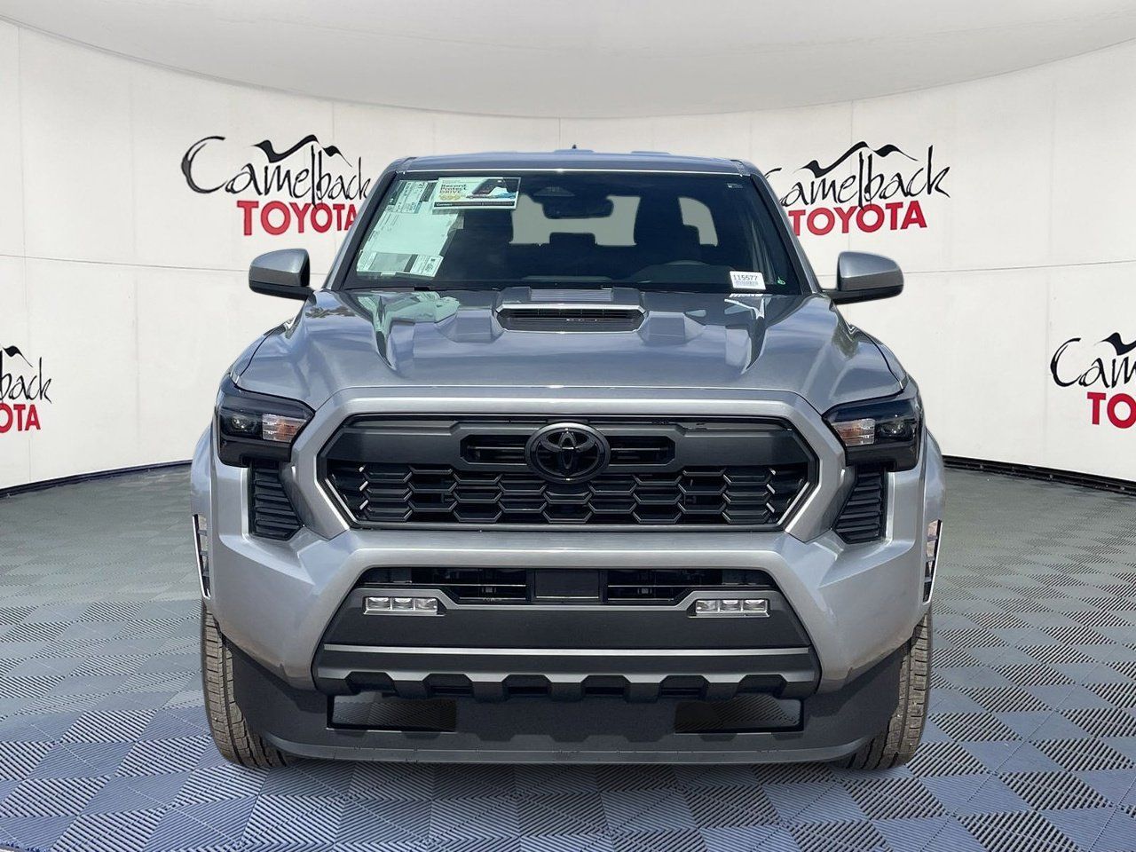 View vehicle photo 3