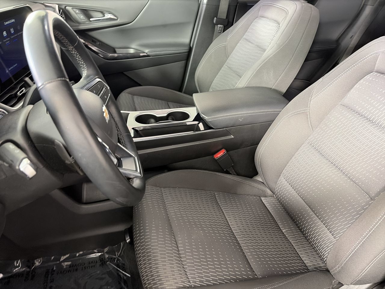 2025 Chevrolet Equinox LT - Photo 18