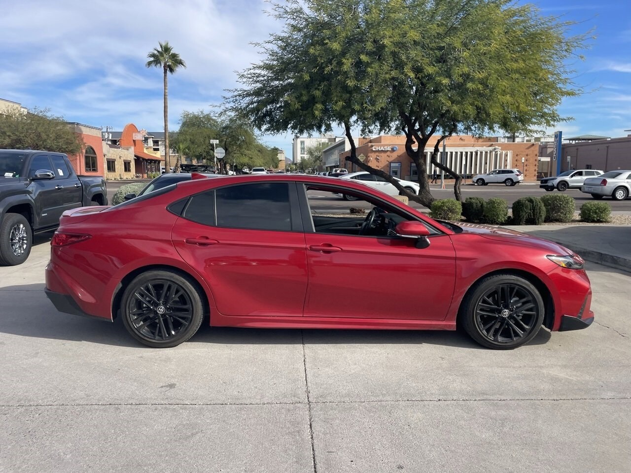 2025 Toyota Camry SE photo 3