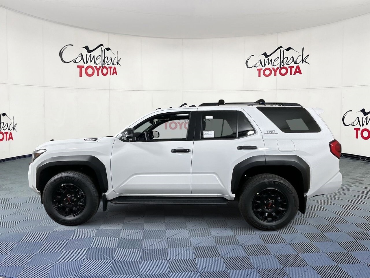 2025 Toyota 4Runner TRD Premium photo 4